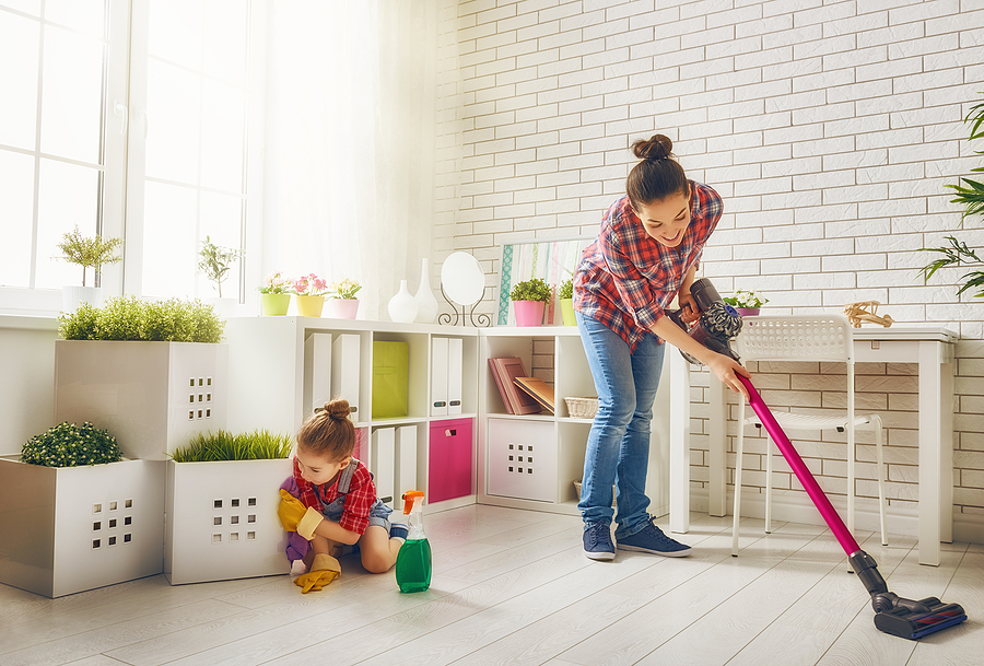 From the Experts: The 4 Best Approaches to Cleaning Your House